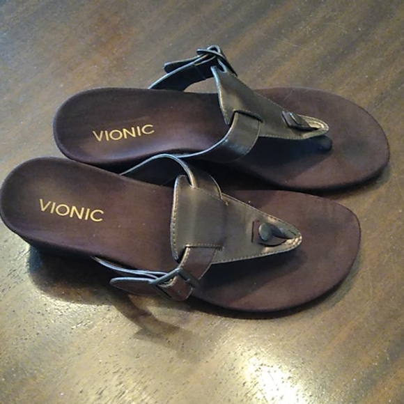 vionic shoes and sandals